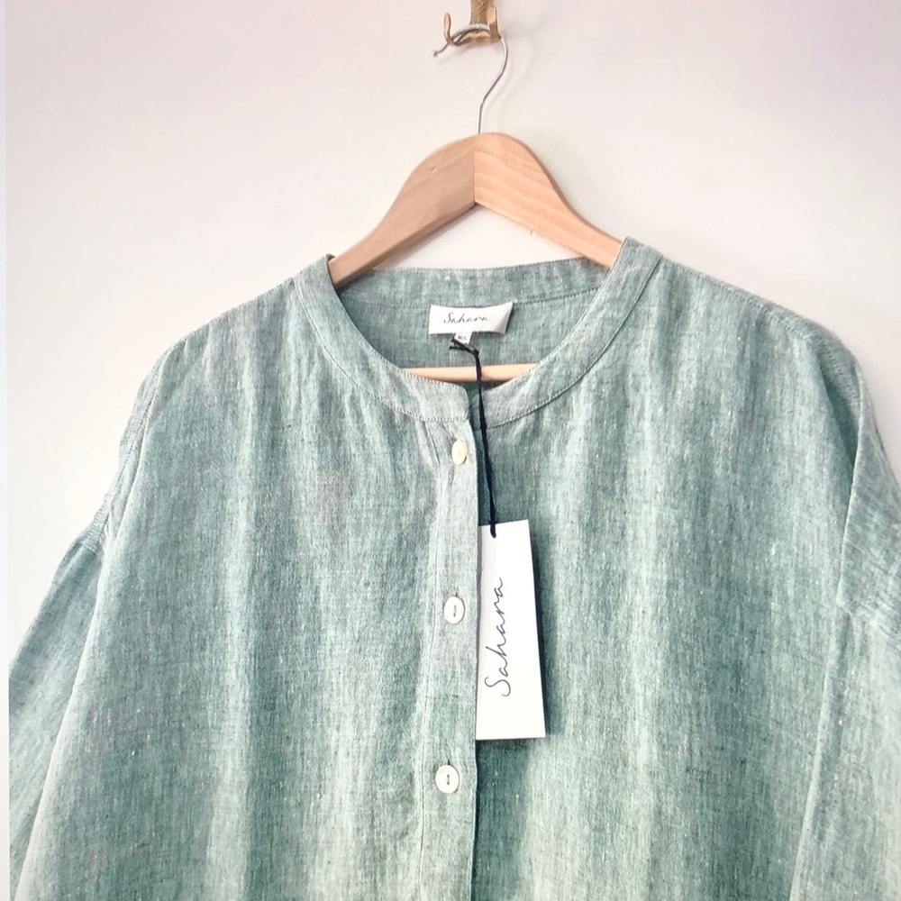 Sahara Relaxed Button-Front Linen Blouse in Seafoam Green - Picture 3 of 10